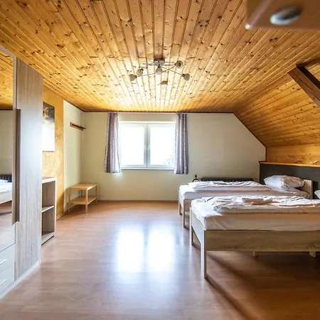 Ferienwohnung Borna Apartamento